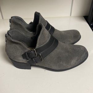 Earth Origin suede booties